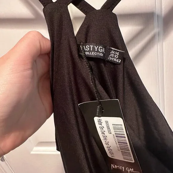 NWT Nasty Gal Black Slinky Cropped Halter Top - Size 10 - Picture 5 of 5